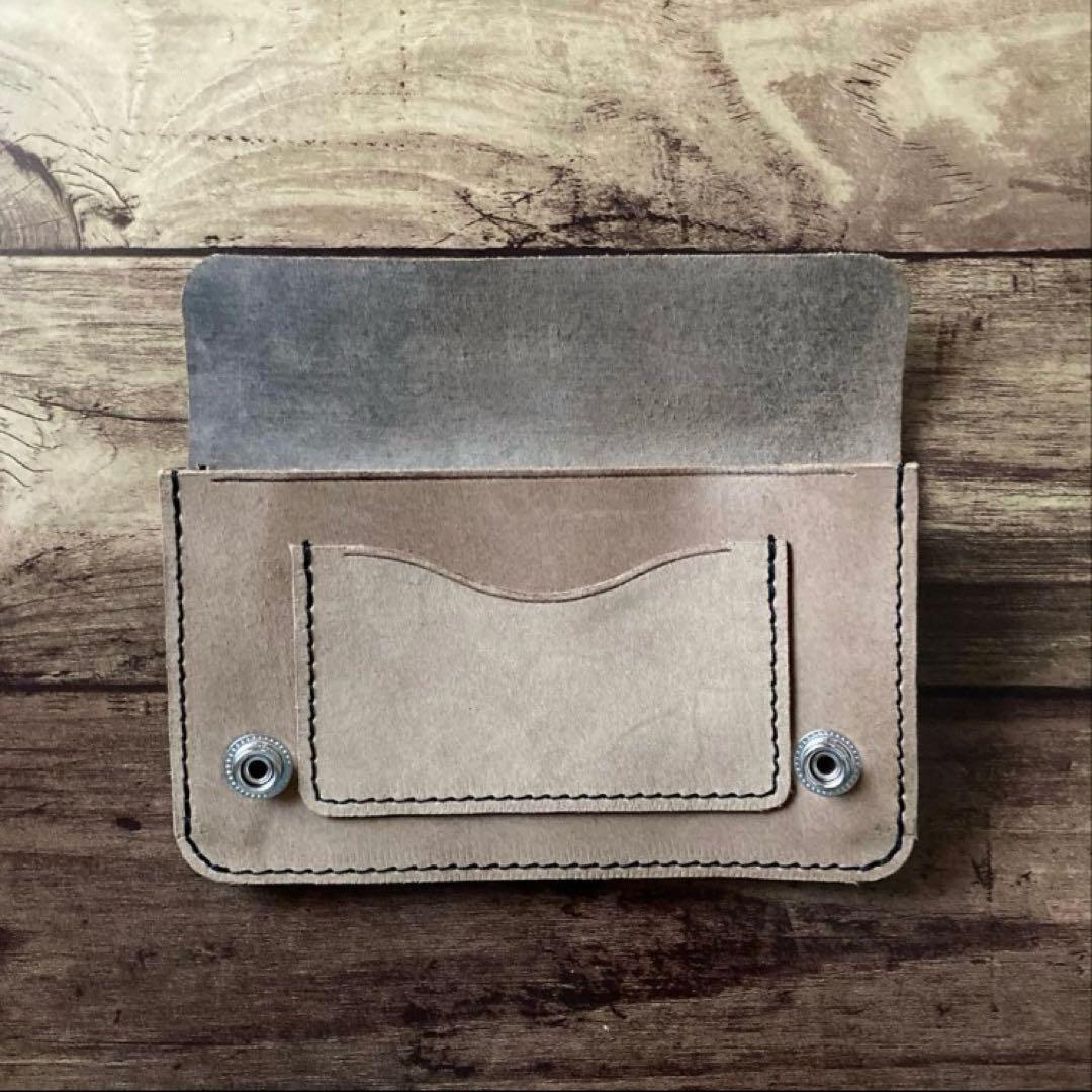 【sdr128zx】ミドルトラッカーウォレット 3層【お札を折らずに収納】