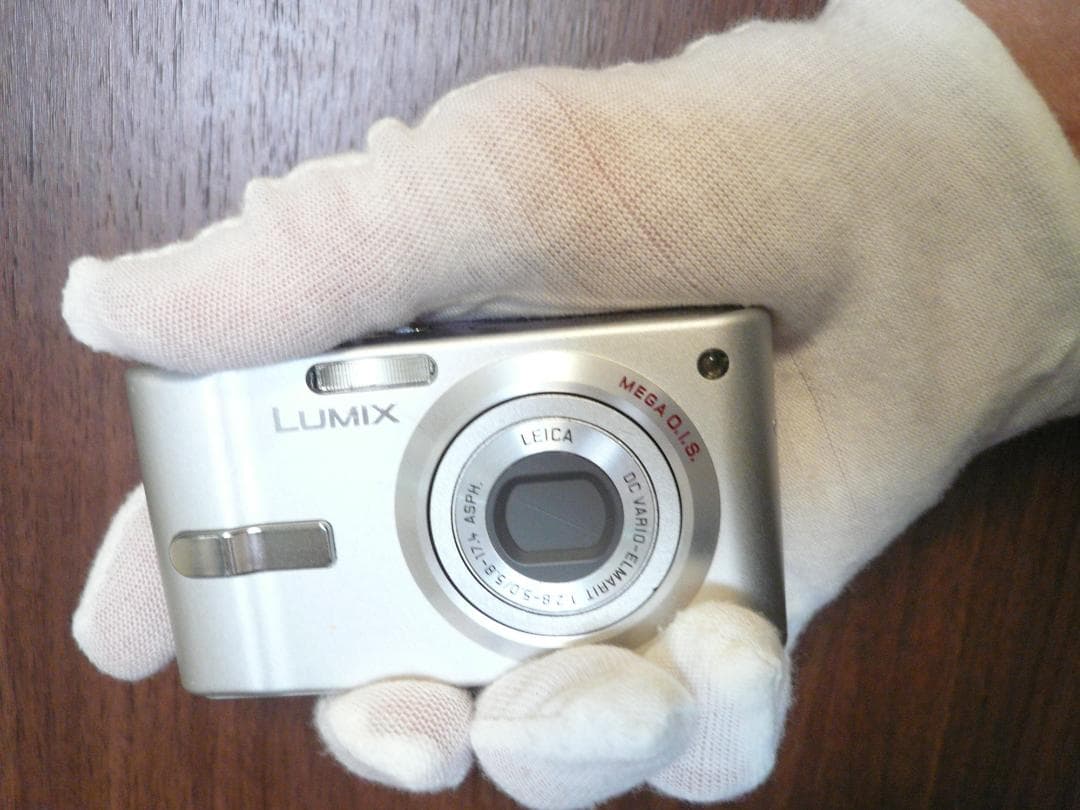LUMIX★DMC-FS1⭐️飽きの来ないシルバー❤️安心の実働品