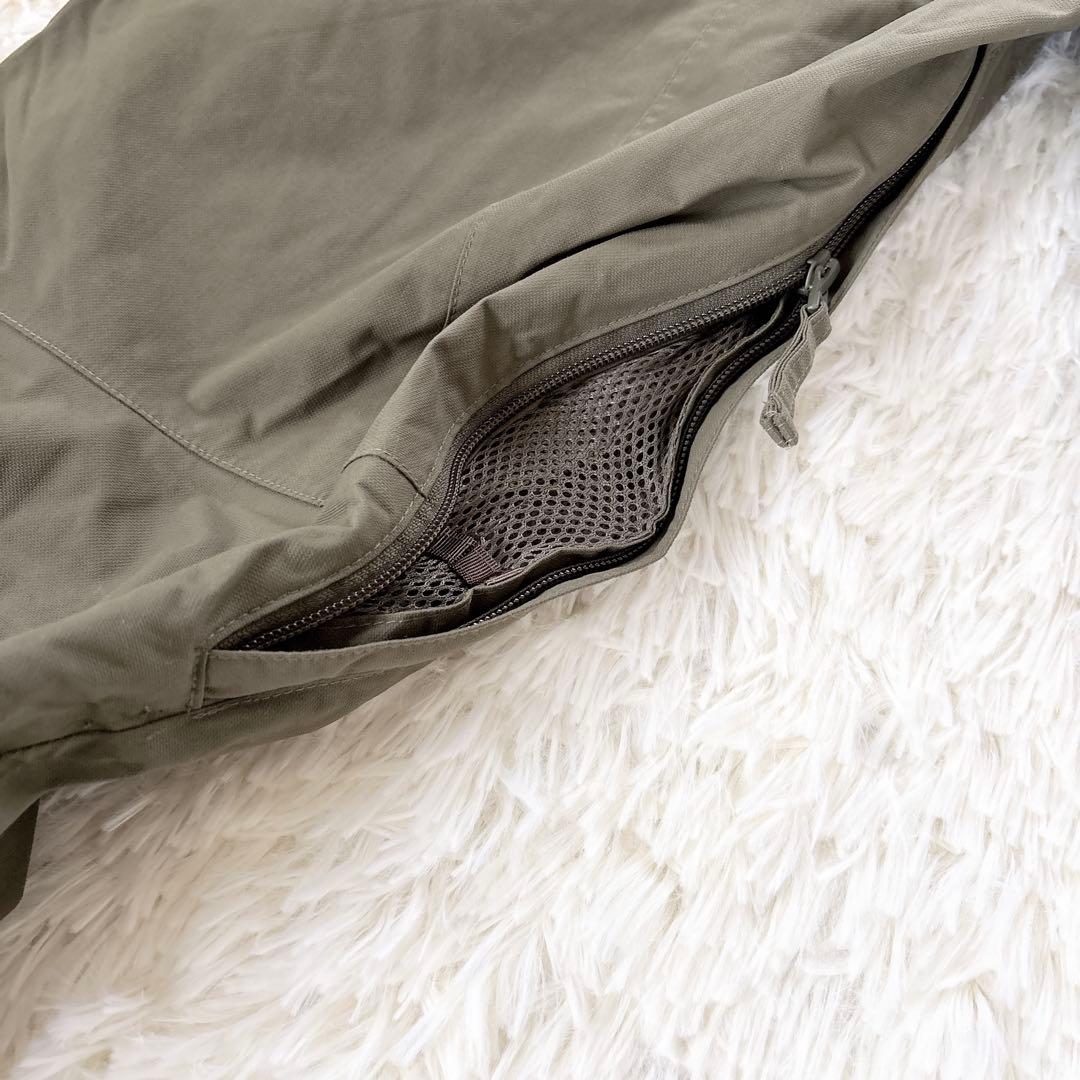 バートン　パンツ　スノボ　スノーボード　ウェア　メンズ　M 美品　セットアップ