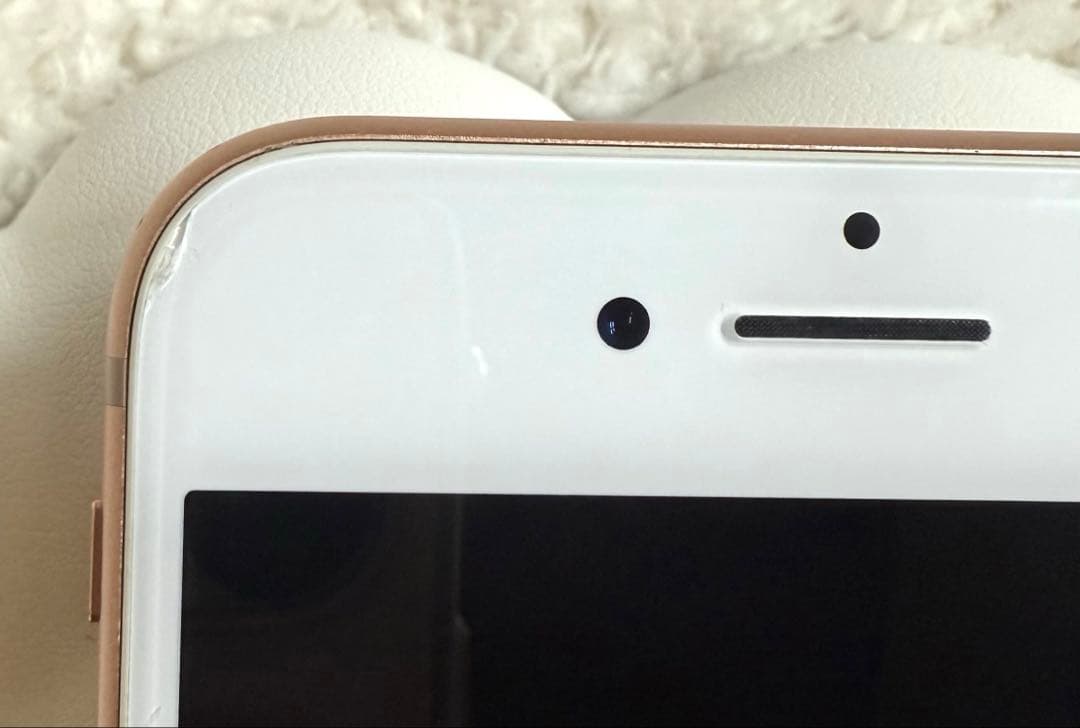 iPhone8本体 64GB ゴールド ドコモ購入端末