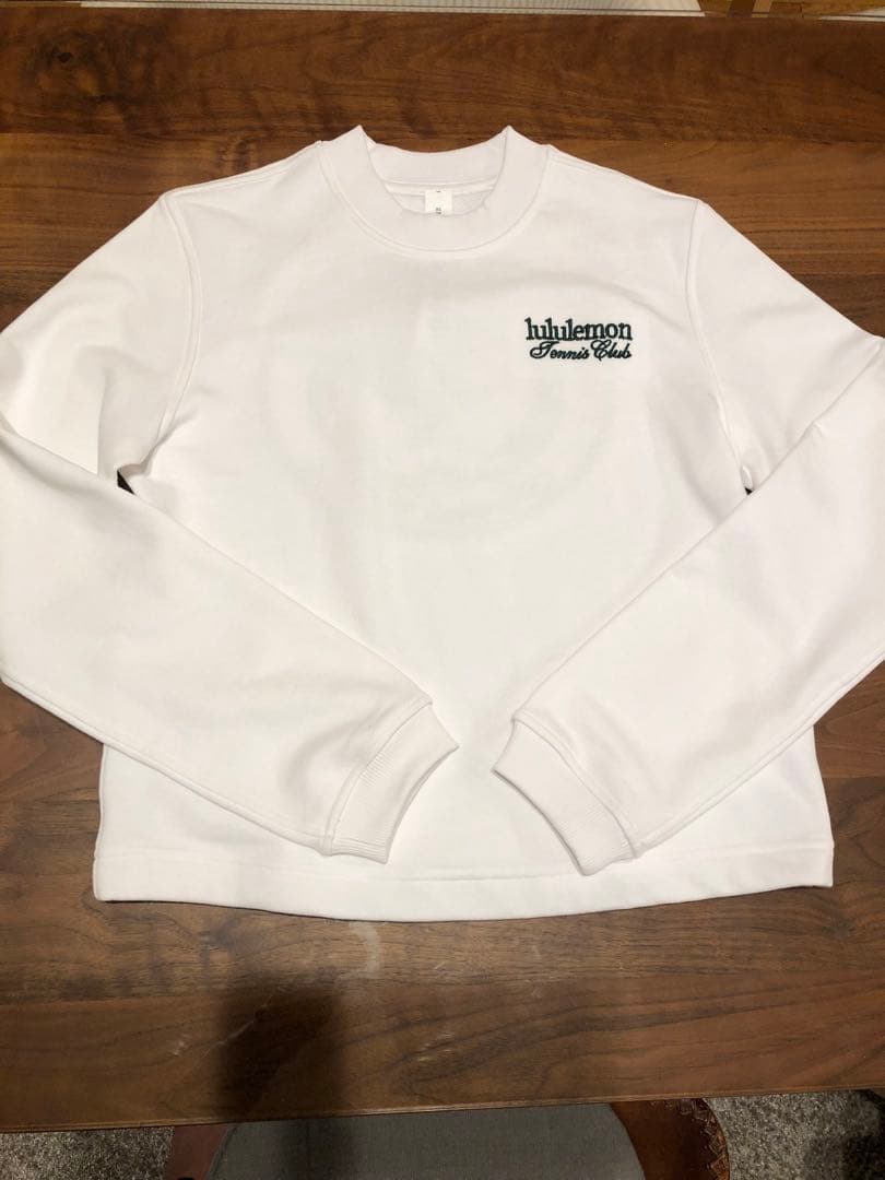 新品　lululemon 長袖トップス