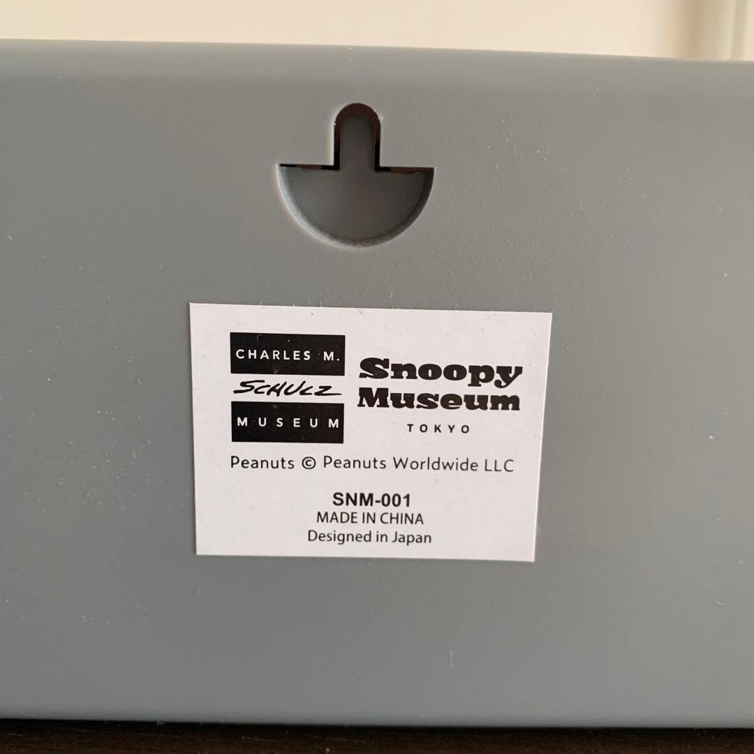 ね*お様 【新品】スヌーピーミュージアム限定 パタパタクロック 100周年記念限