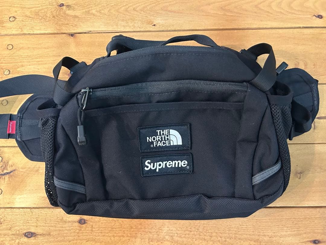 The North Face × Supreme waist Bag