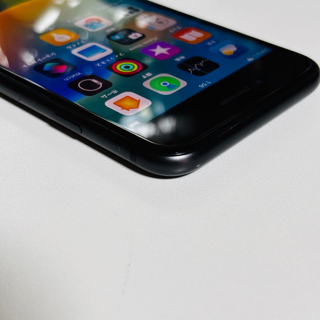 【極美品】SIMフリー iPhone 8 スペースグレイ 64GB