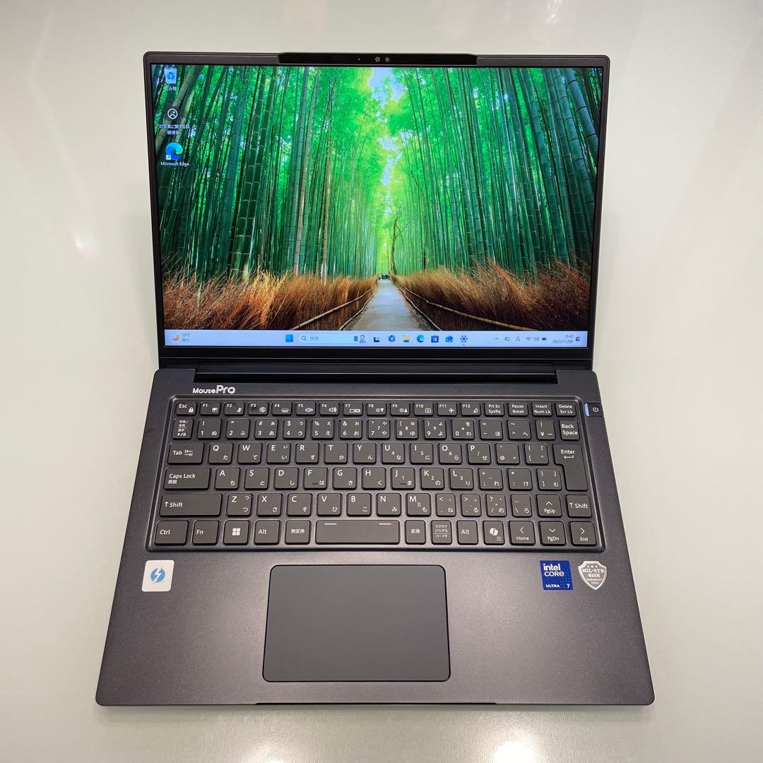 Core Ultra 7 155U 12コア 24GBメモリ 500GBSSD