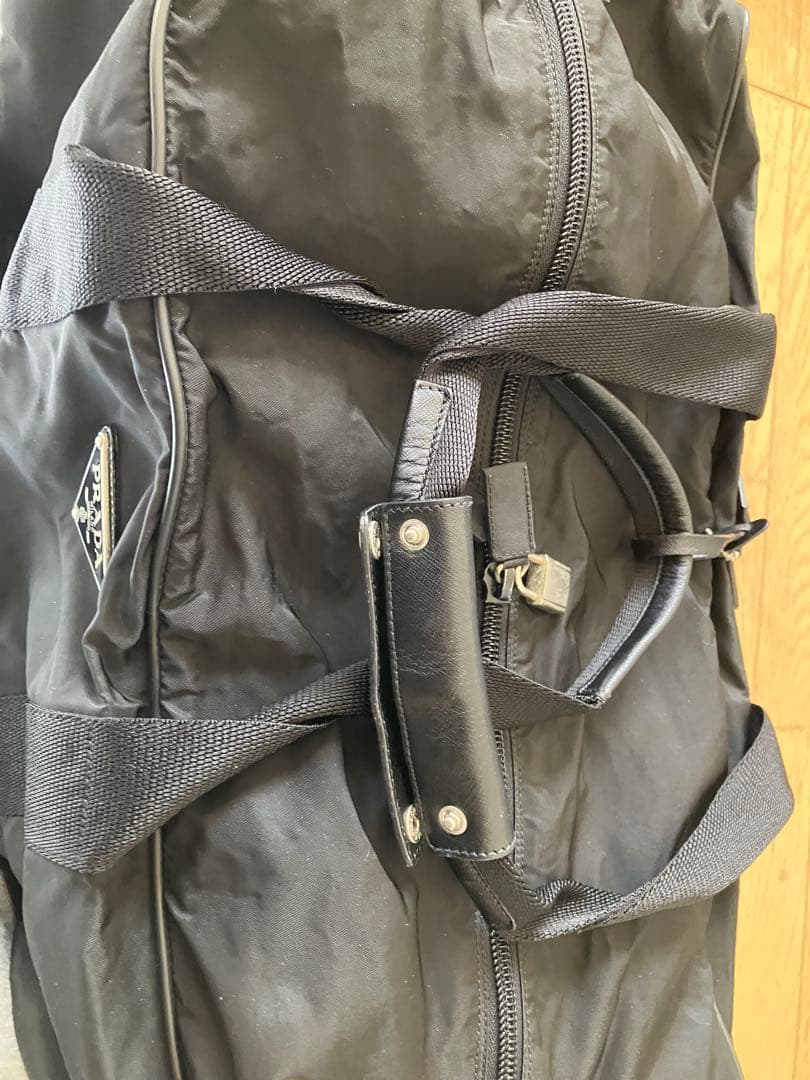 難あり　美品　PRADA ブラック ボストンバッグ　V70