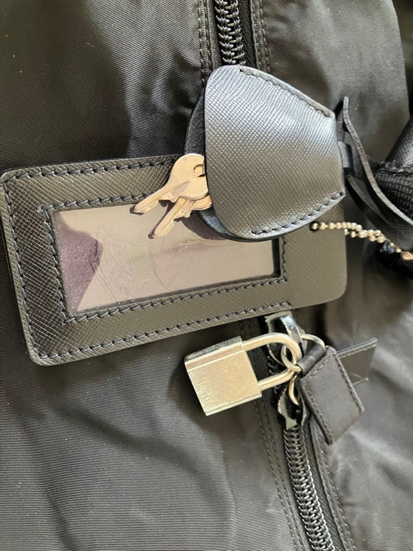 難あり　美品　PRADA ブラック ボストンバッグ　V70