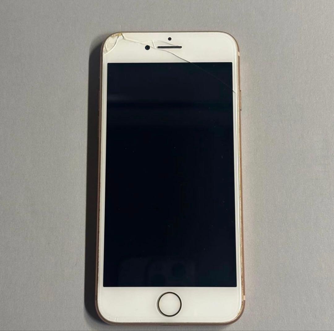 iPhone 8 64GB SIMロック解除済