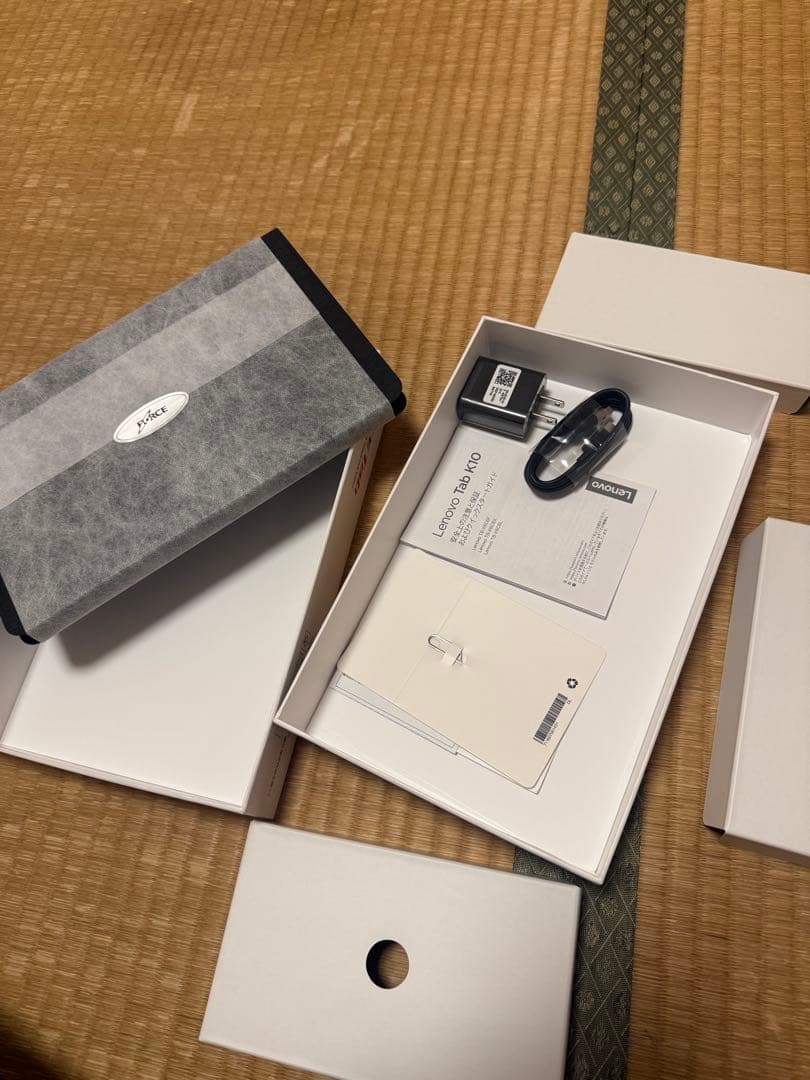 Lenovo Tab K10 Androidタブレット本体