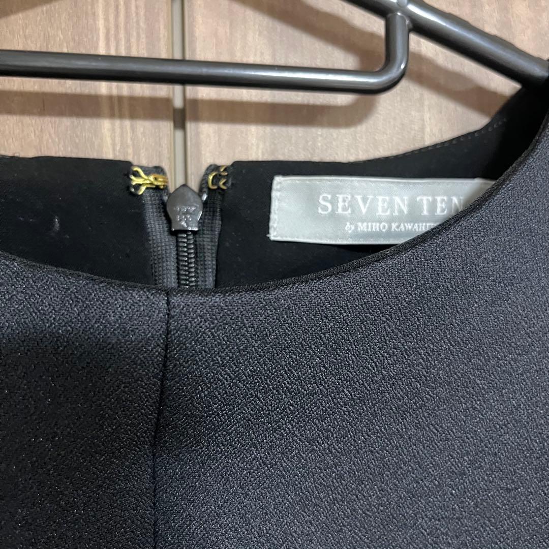 【美品】SEVEN TEN 上品リボンドレープトップスブラック×オフホワイト