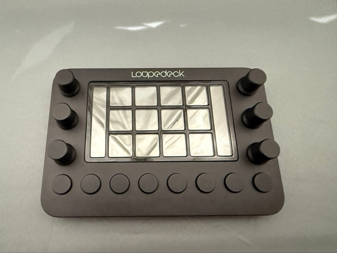 【美品】 Loupedeck Live ループデックライブ 左手デバイス