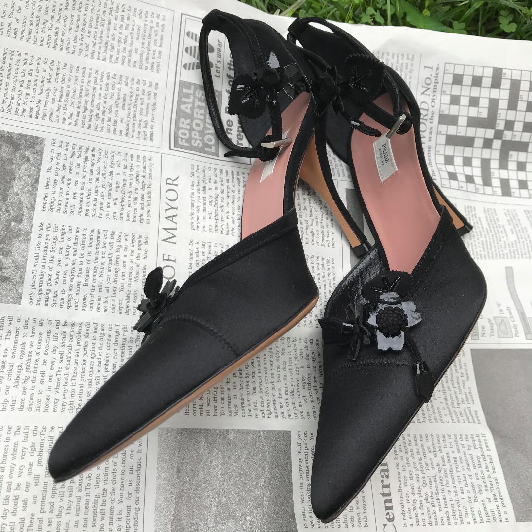 新品！プラダ サテン X スエード ブラック パンプス 37 1/2