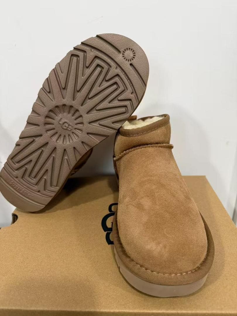 UGG クラシック ウルトラ ミニ ブーツ 24cm