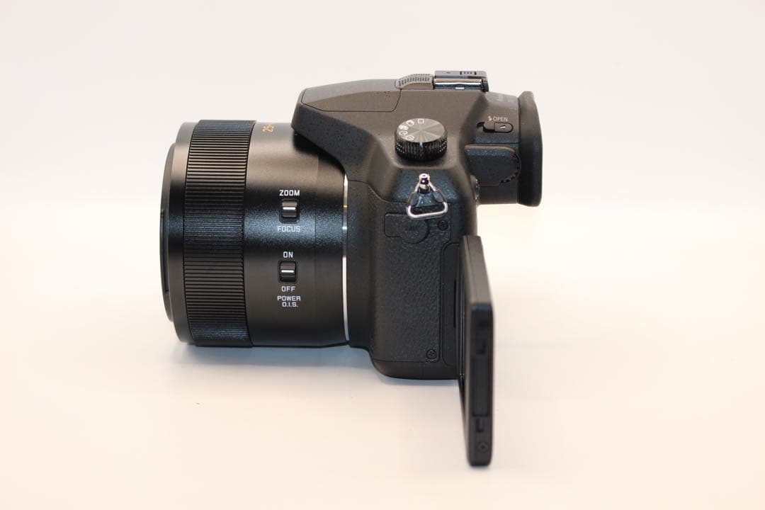 どぅ様　★ショット数3070回★ LUMIX DMC-FZ1000 コンデジ