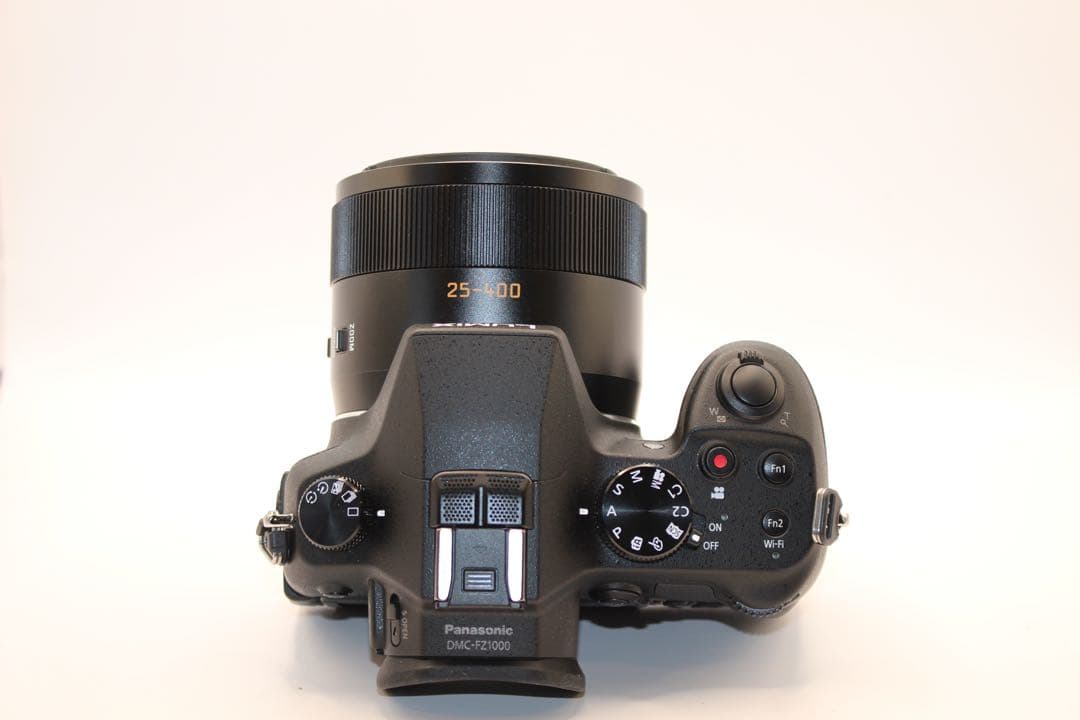 どぅ様　★ショット数3070回★ LUMIX DMC-FZ1000 コンデジ