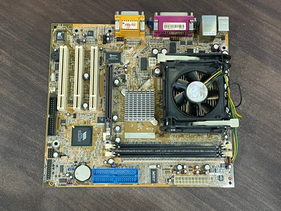 ASUS GeForce ATI などの グラボ・マザボ・オマケの纏め売りセット