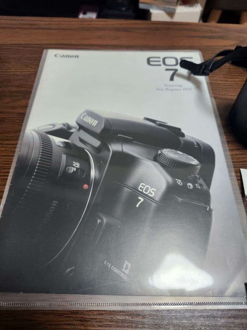 Canon EOS 7 50mm 1.8　バッテリーパック・カタログ付き