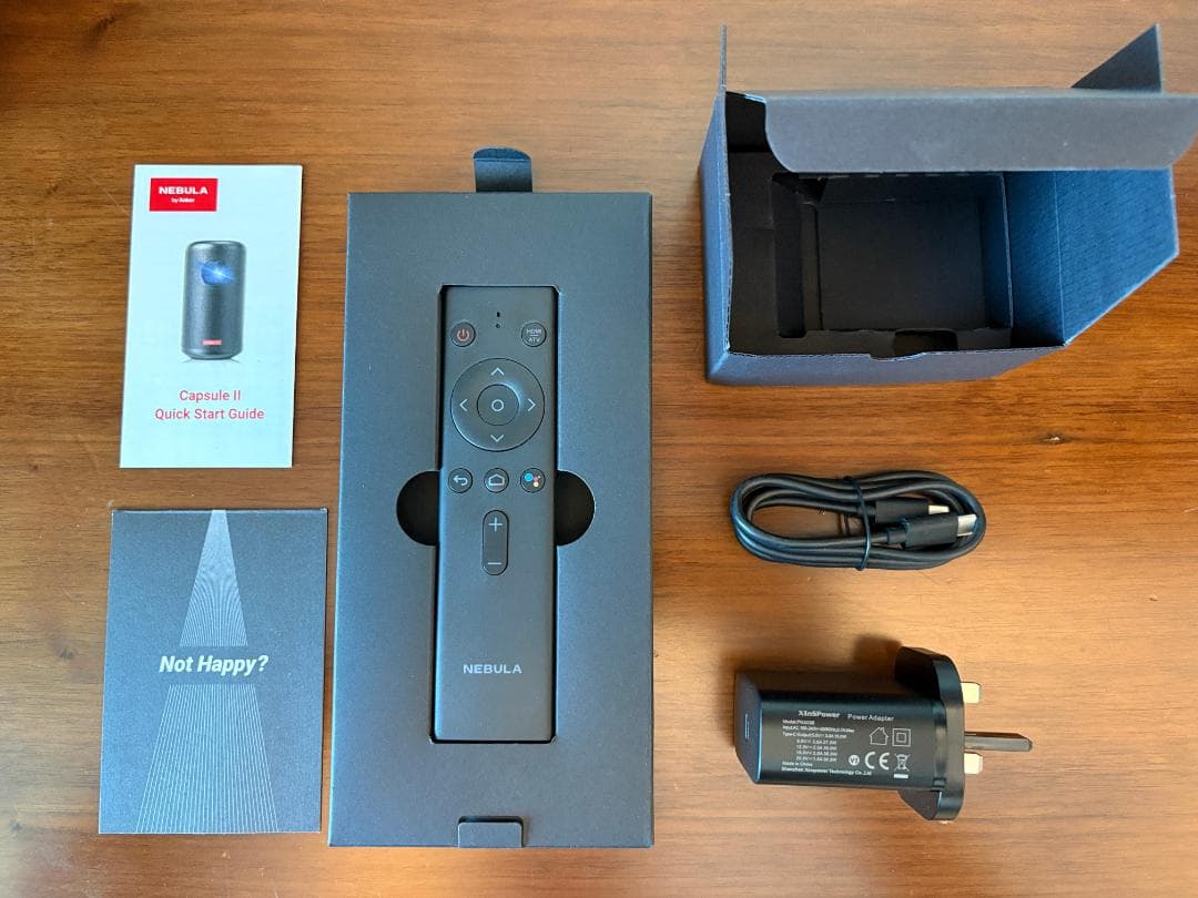NEBULA CAPSULE II プロジェクター 三脚付き 海外モデル