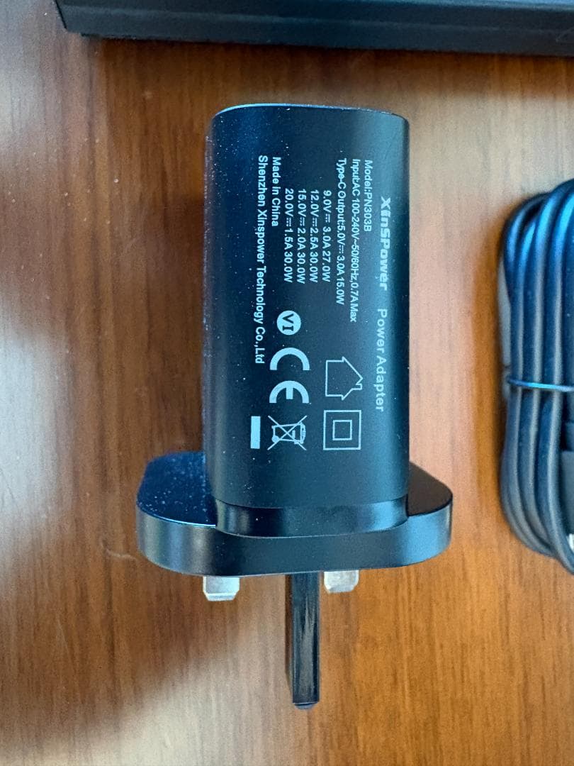 NEBULA CAPSULE II プロジェクター 三脚付き 海外モデル