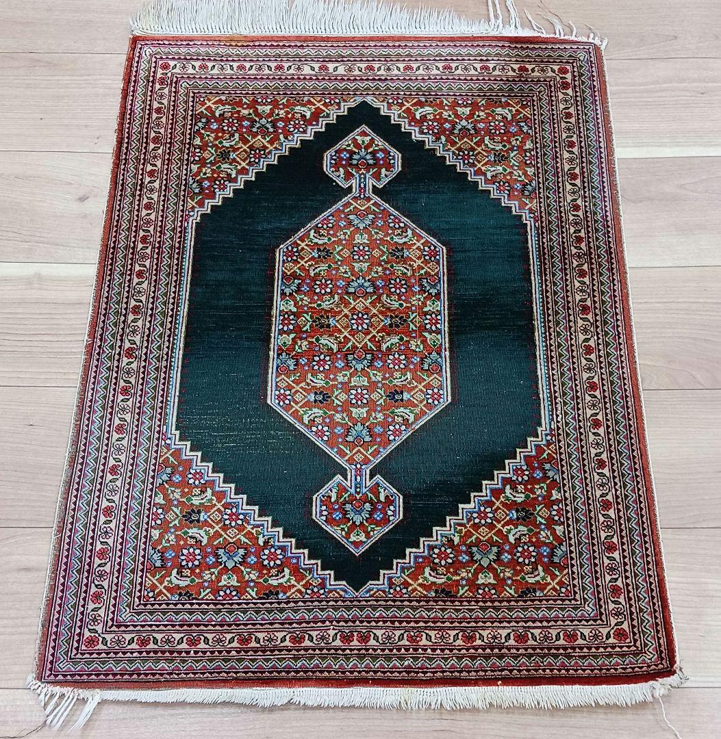 専用Y3250 ペルシャ絨毯 クム産 シルク100% 手織り90万ノット