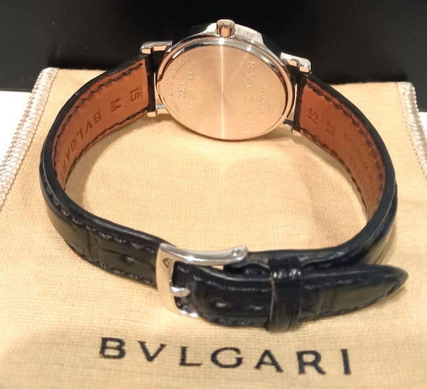 【美品】BVLGARI 18Kホワイトゴールド　黒本革ベルト腕時計　気品