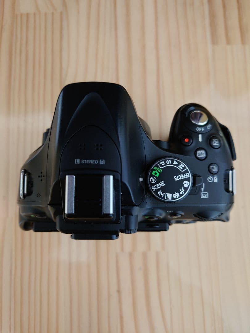 ★訳あり品★ Nikon ニコン D5200 デジタル一眼レフカメラ