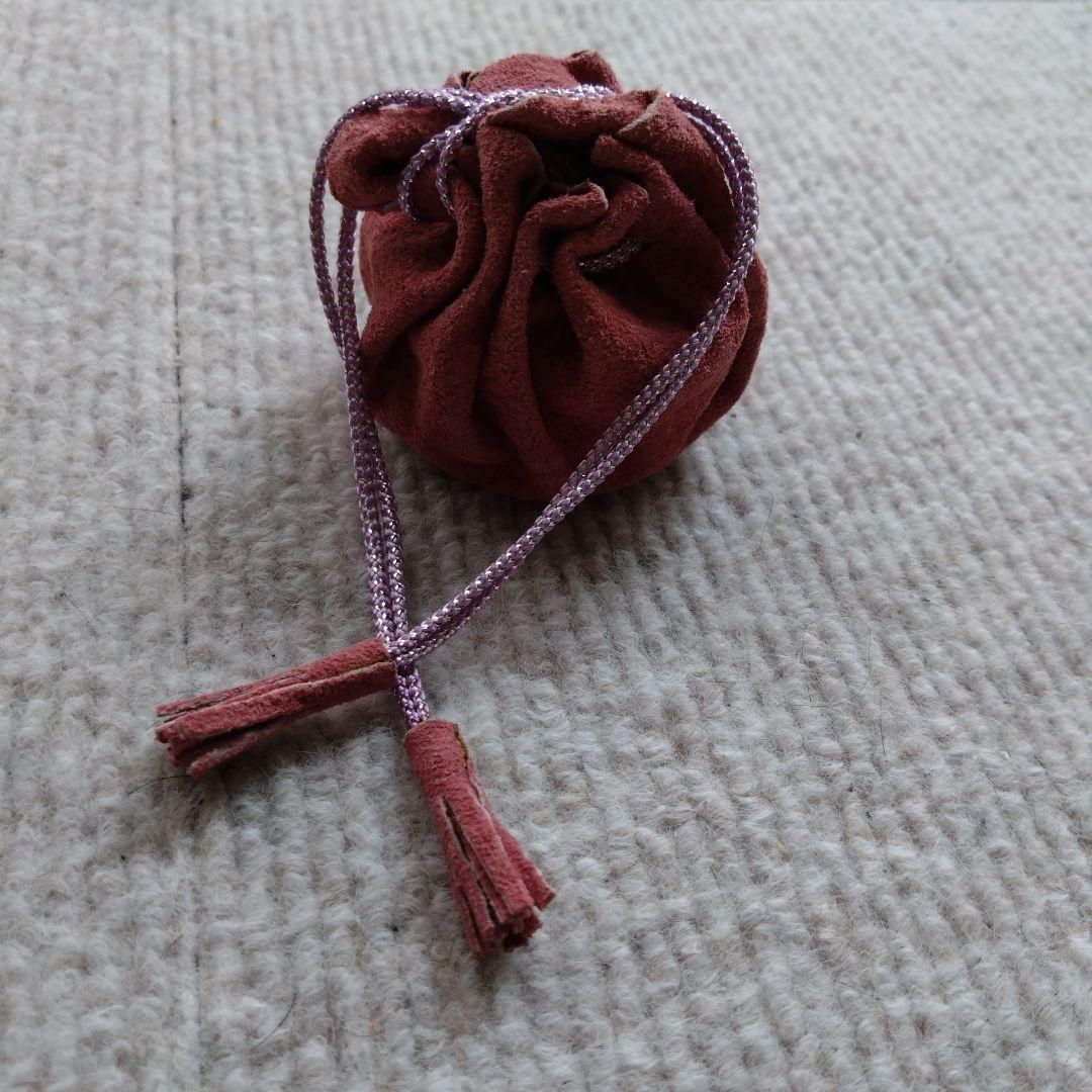 巾着風の可愛い アクセサリーケース.スエード素材