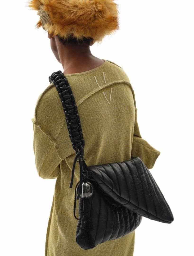 NUTEMPEROR ナットエンペラー　ショルダーバッグ