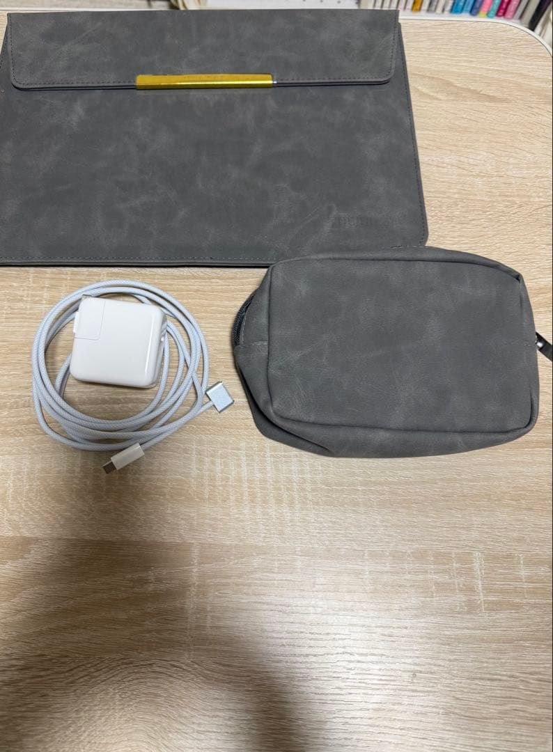 【ほぼ未使用】MacBook Air M4 16GB 256GB スカイブルー