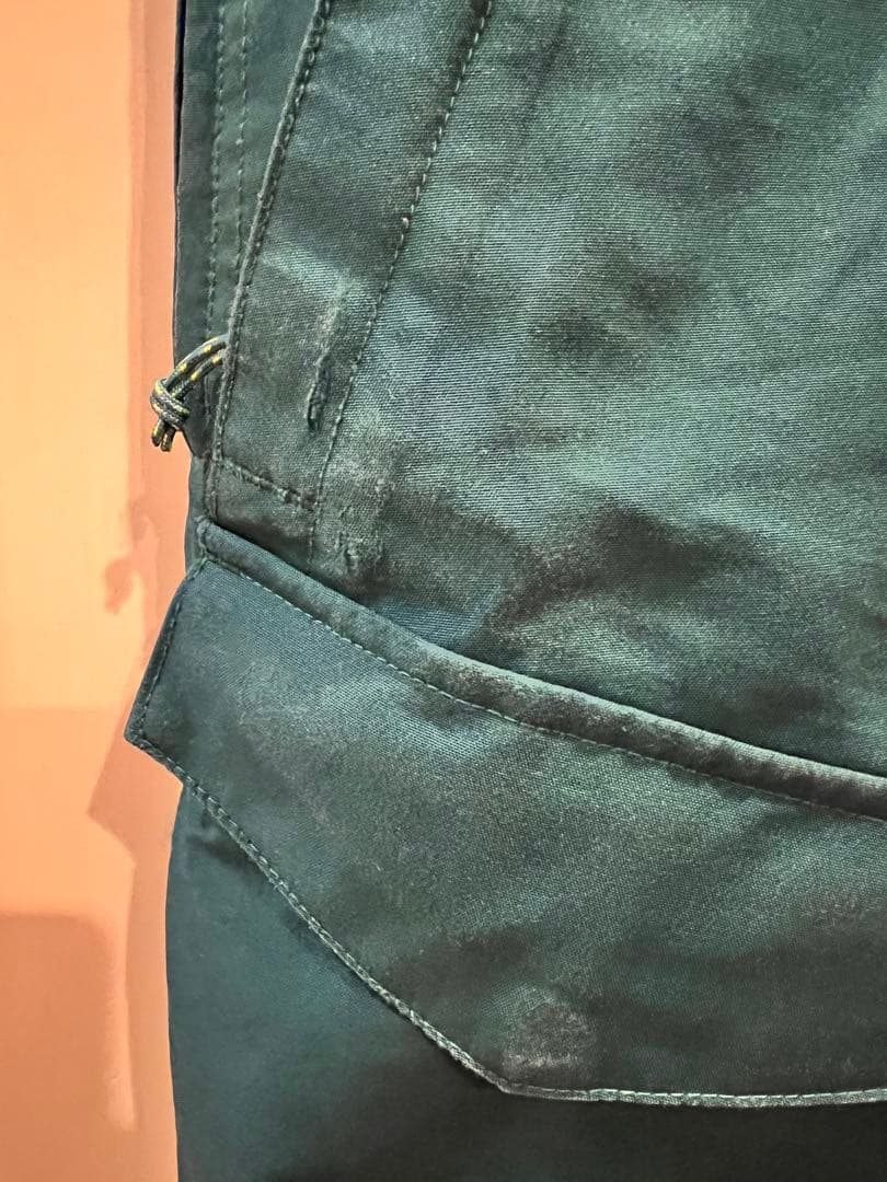 [ak] スノーボードウェア ＋バートン　ゴアテックス　ビブパンツ　上下セット