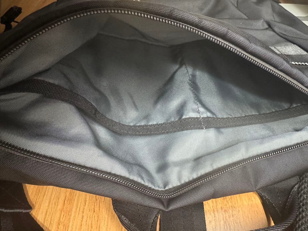 BRIEFING MFC メッセンジャーバッグ ブラック M