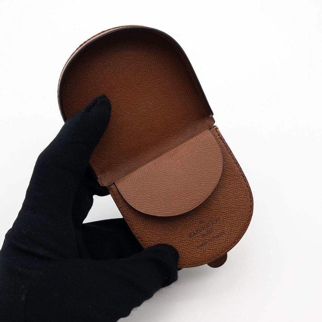 【極美品】ルイヴィトン　ポルトフォイユキュベット　モノグラム　ケース　茶色