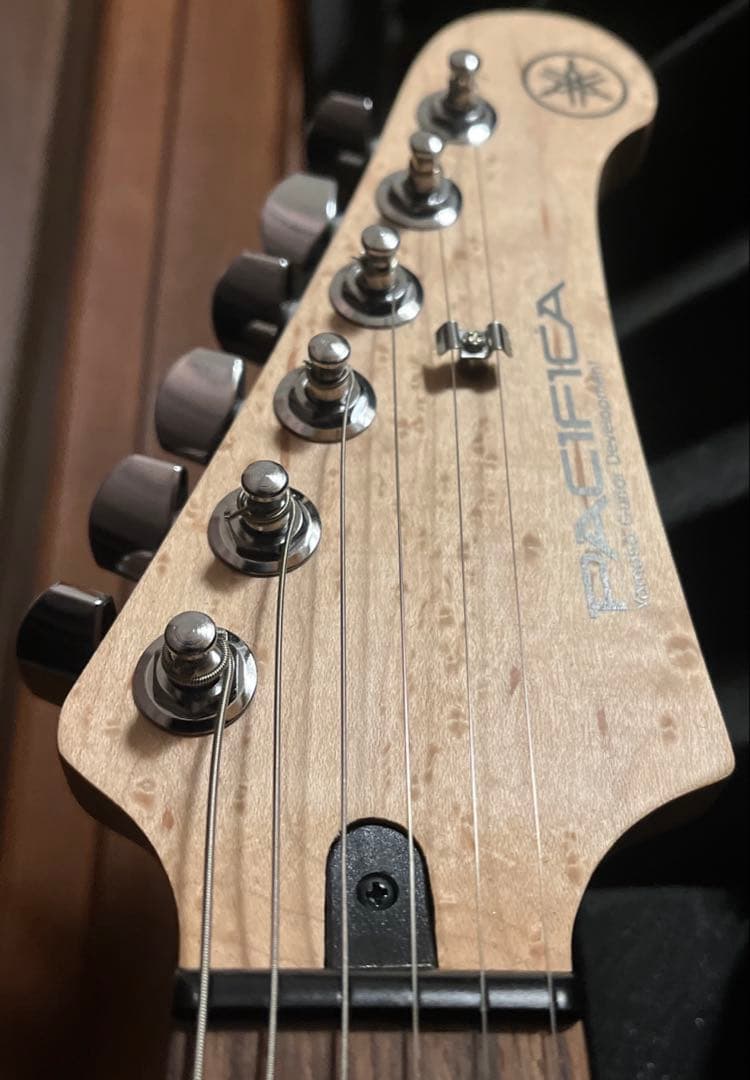 YAMAHA PAC112V パシフィカ