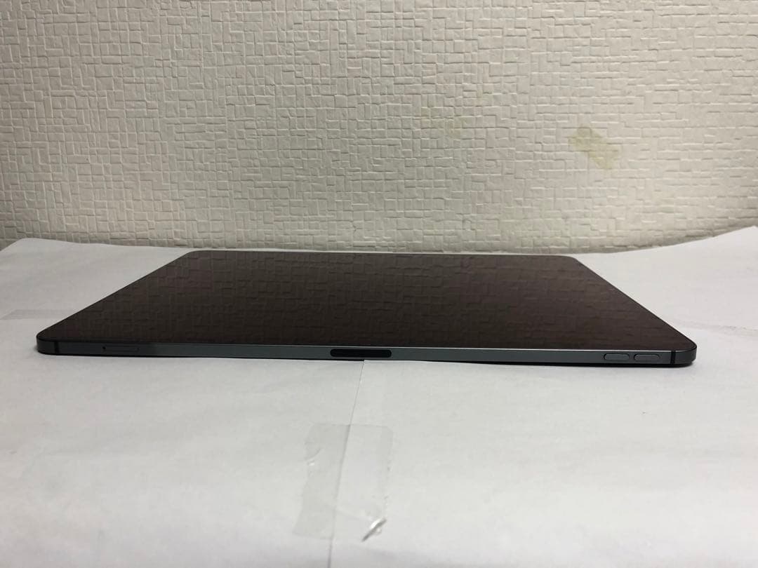 iPad Pro 12.9インチ 第3世代 256GB AU SIMフリー 58