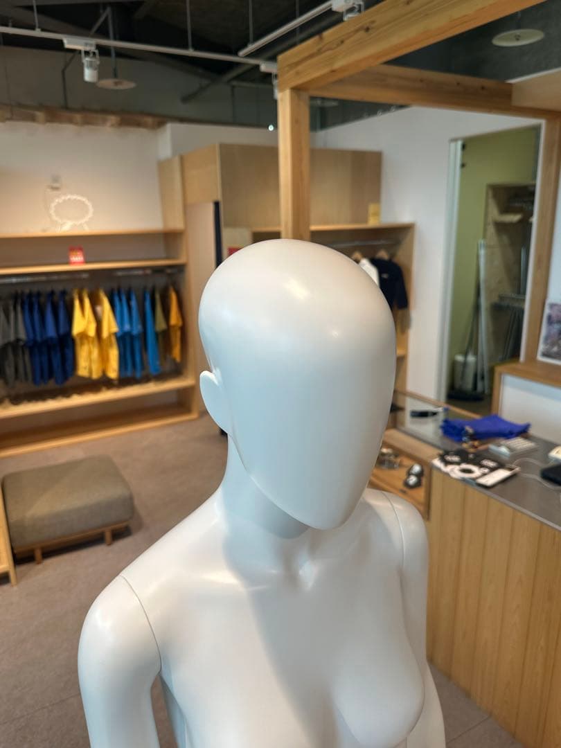 女性用ホワイトマネキン　PWAA552EA