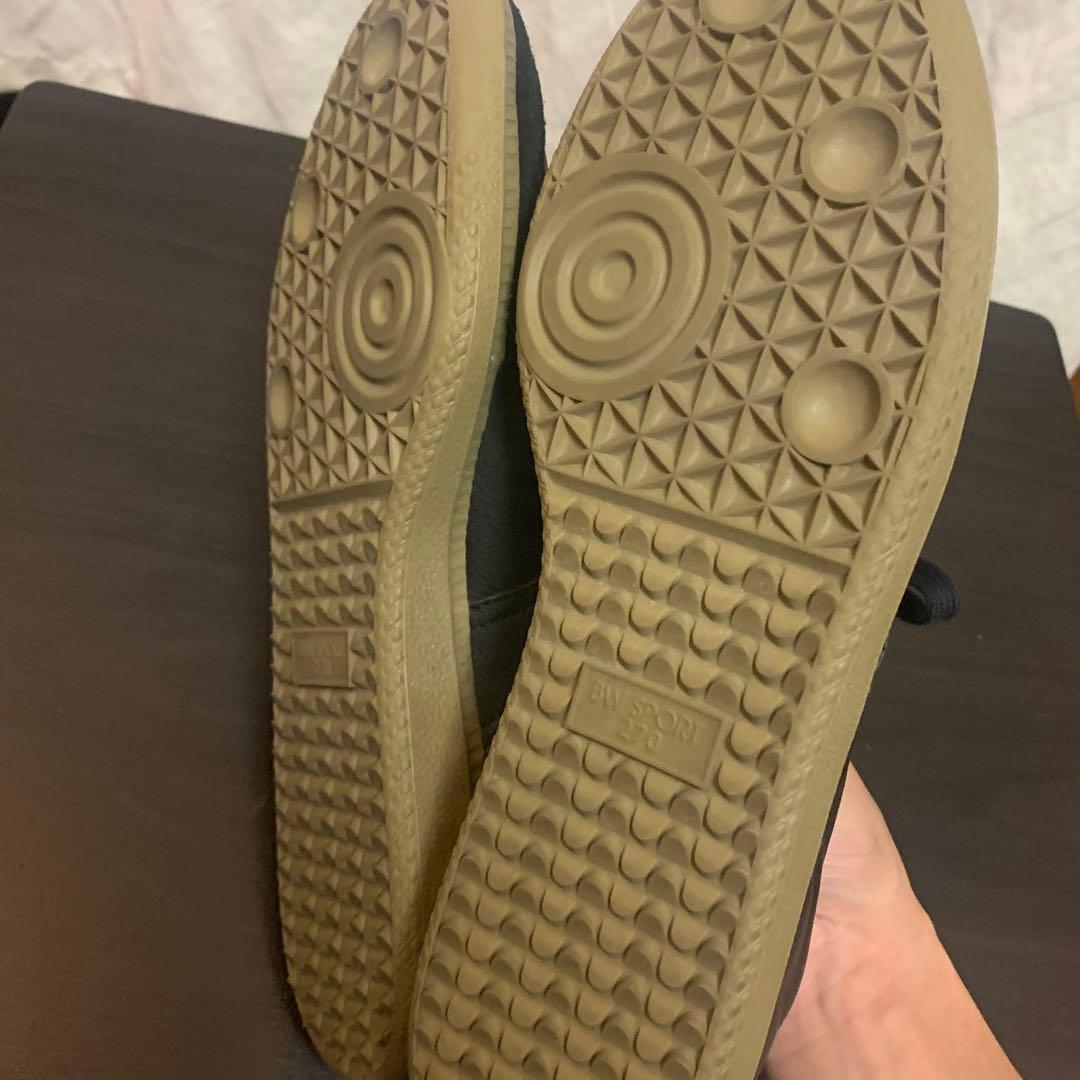 靴 REPRODUCTION OF FOUND GERMAN TRAINER 42