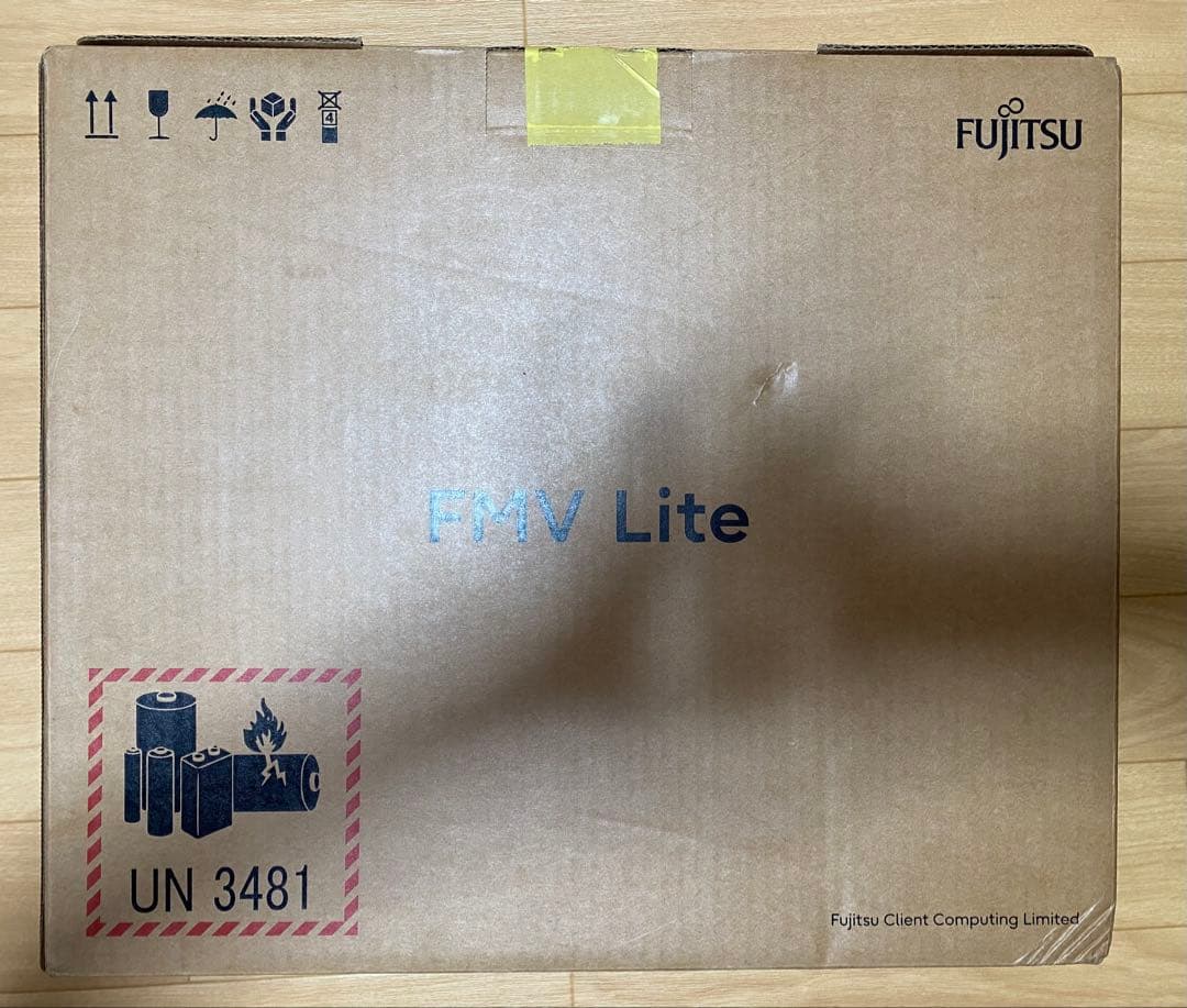 ［クリスマスお値下げ!］Fujitsu FMV WJ2A112 黒 ノート