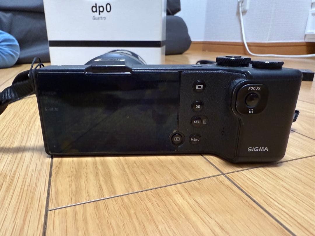 SIGMA dp0 Quattro ミラーレス一眼