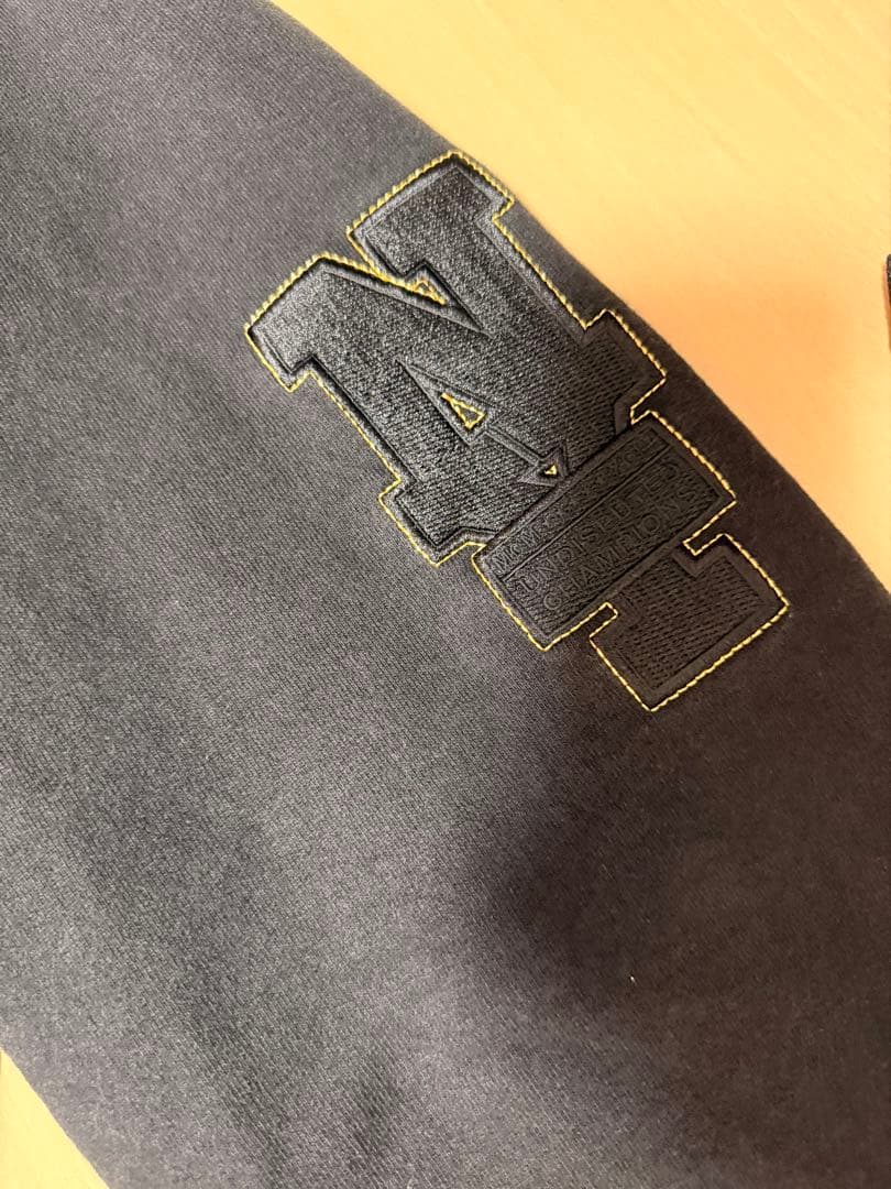 LEON様　SUPREME MILANO ハーフジップ