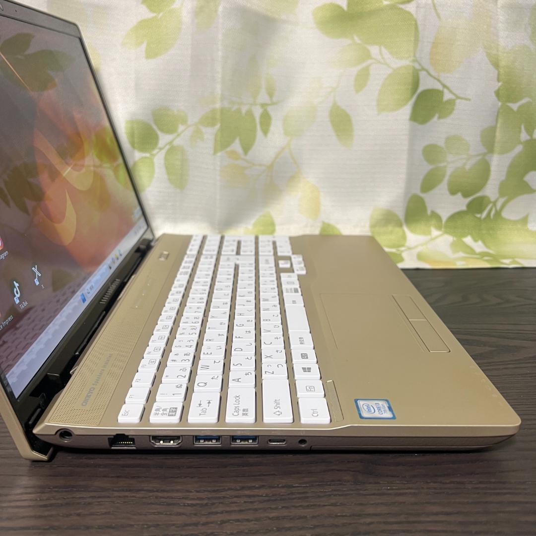 綺麗なゴールド✨富士通 LIFEBOOK☆SSD256GB☆メモリ8GB☆i3