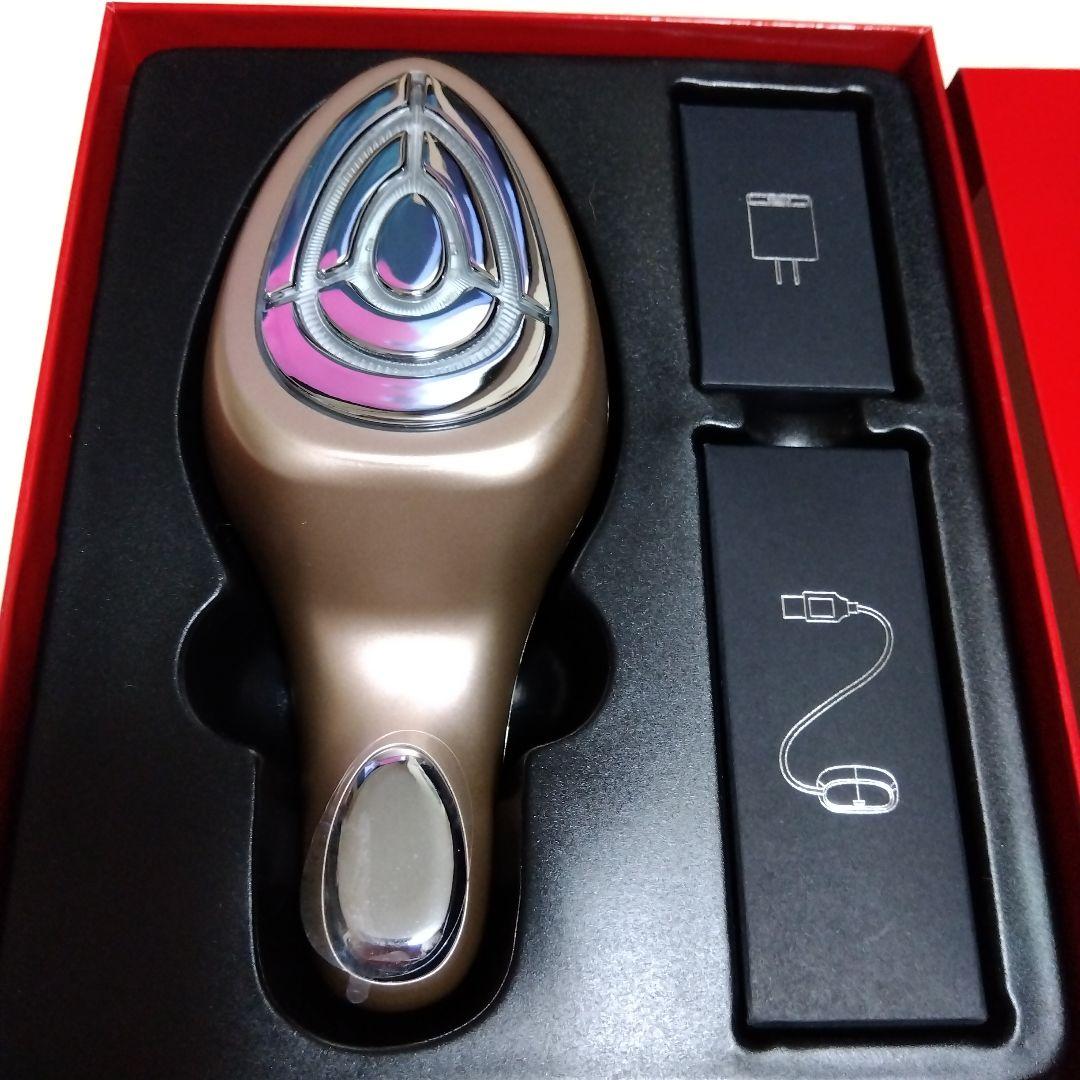 Éclat ME LA BOUM 美顔器 ゴールド 充電器付き