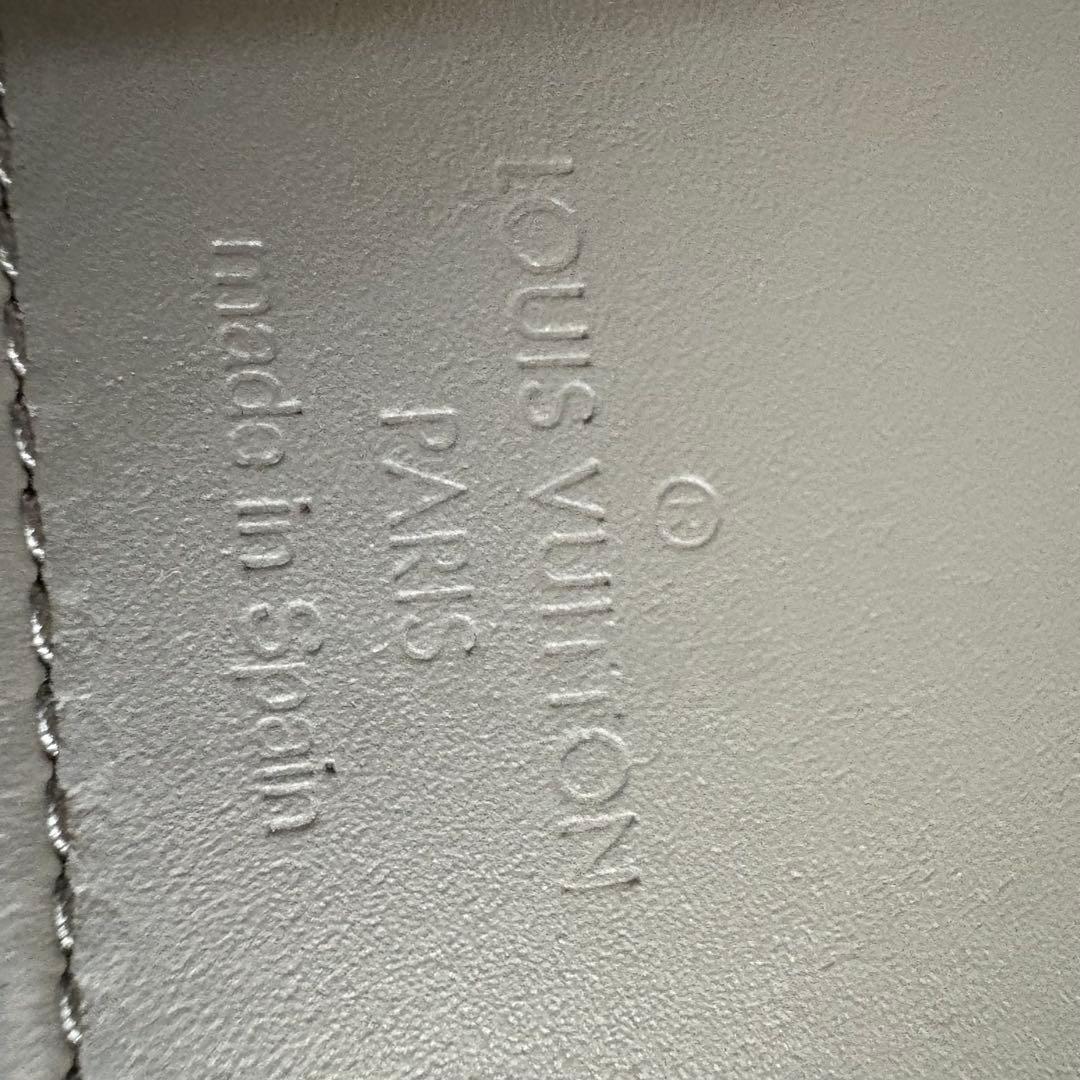 G*E様 ルイ・ヴィトン 長財布 ヴェルティカル モノグラム シャドウ