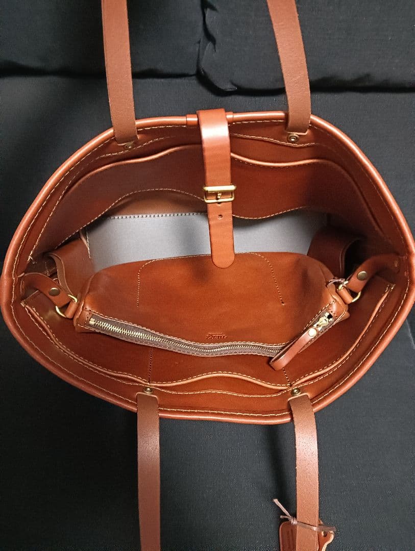 松重豊×HERZ コラボバッグ　ヘルツ　トートバッグ　ショルダーバッグ