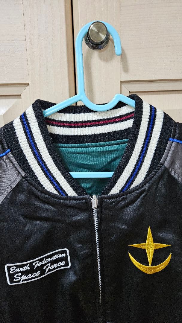 EDA豆N　ガンダム　スカジャン　リバーシブル　M サイズ