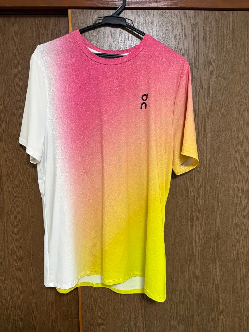 on グラデーション Tシャツ＆ショートパンツ セット