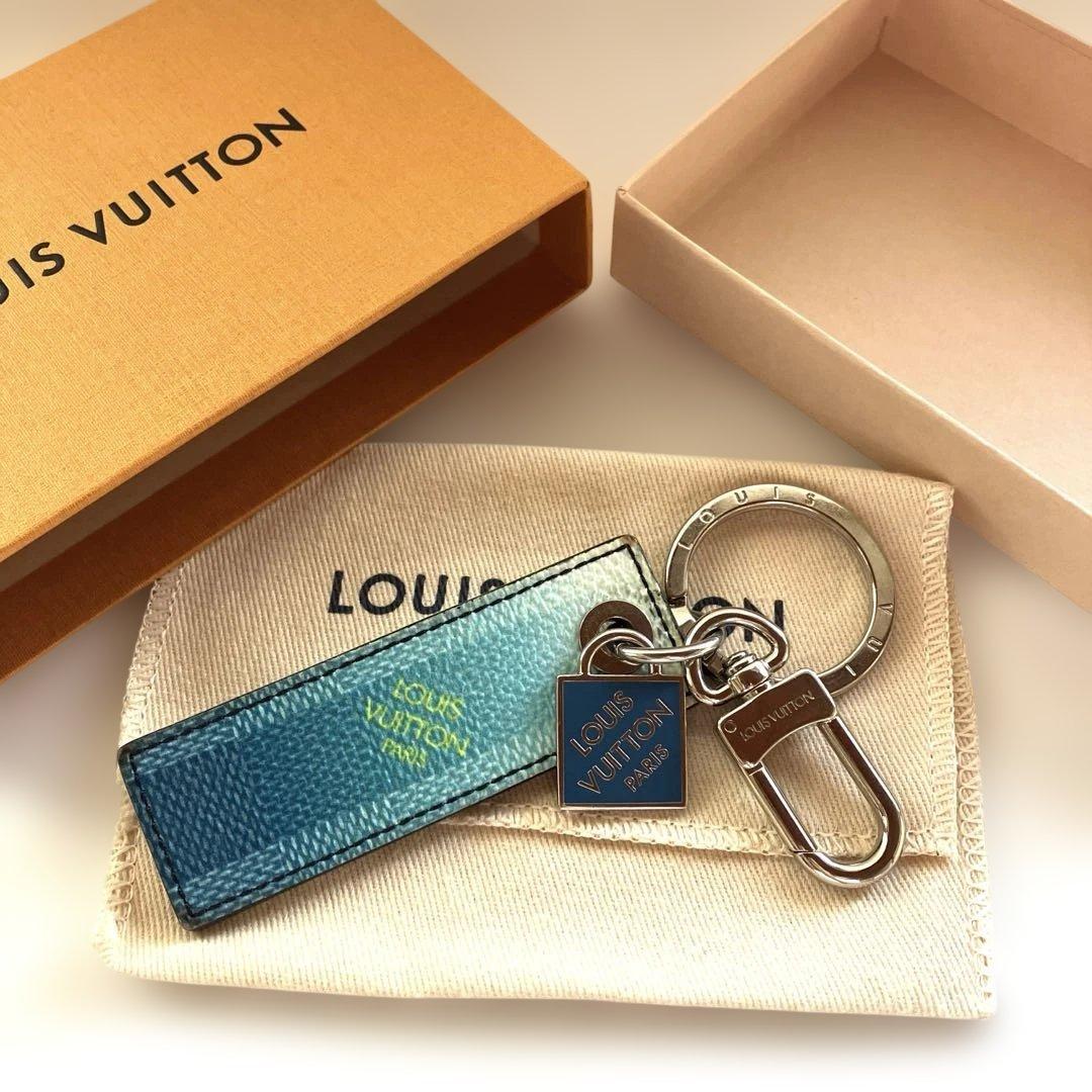 LOUIS VUITTON ルイヴィトン ポルトクレ ダミエストライプ
