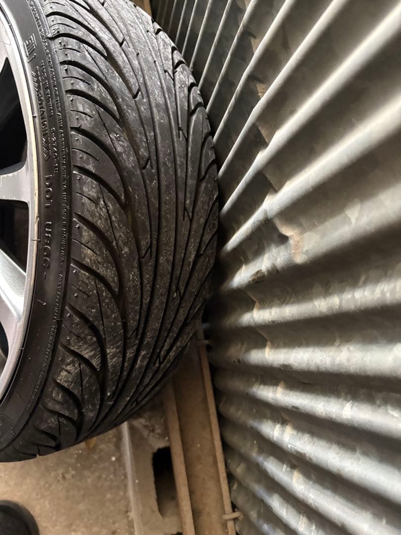 ロクサーニ　16インチ　TTさん専用