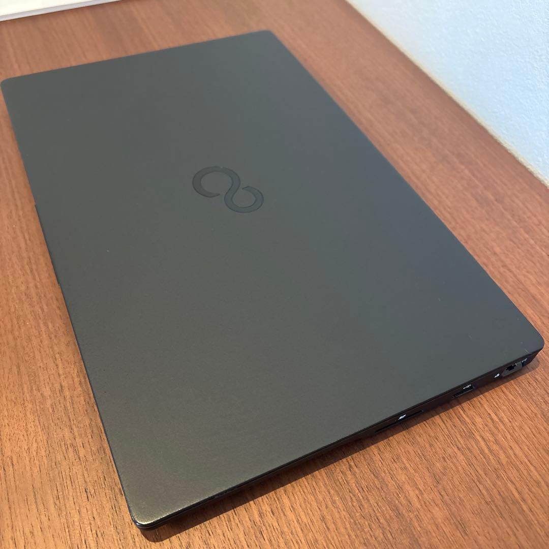 富士通 FMV LIFEBOOK UH-X/G2 FMVUXG2B おまけ付き