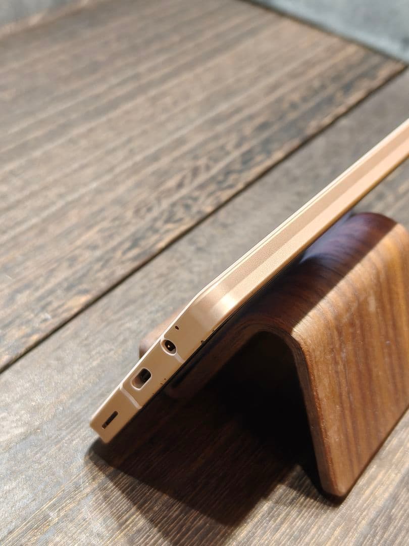 美品 AQUOS sence6s SH-RM19s SIMフリー スマホ