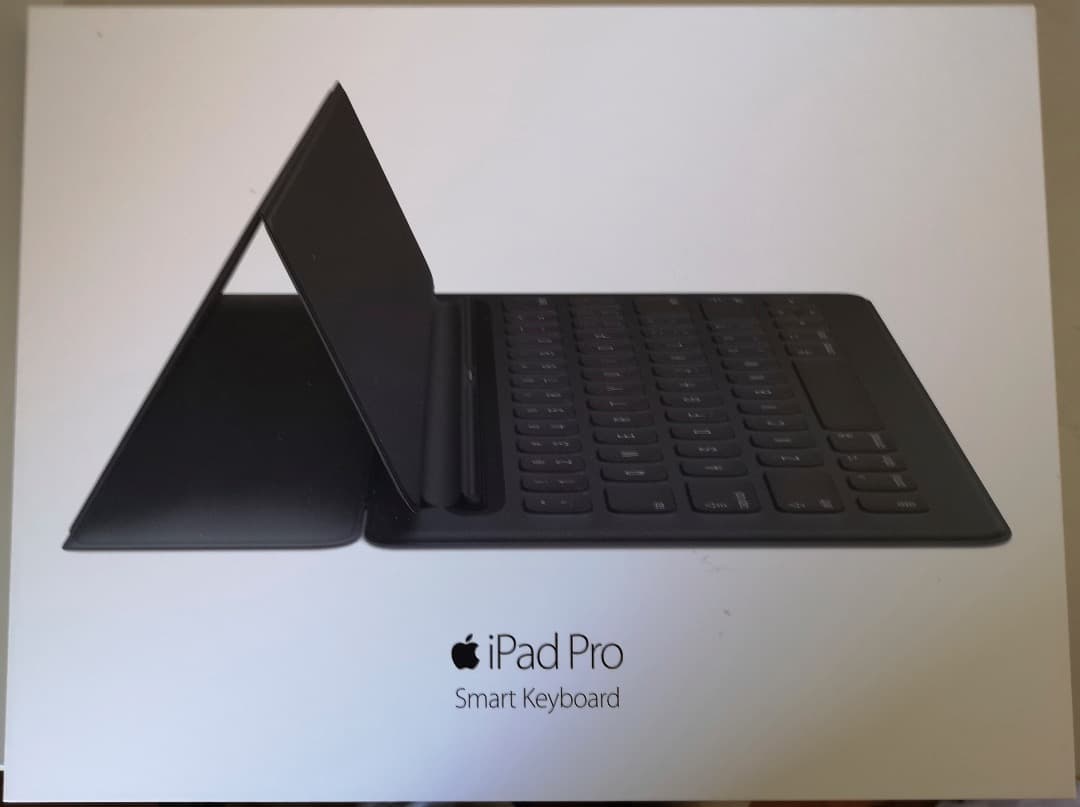 iPadのためのSmart Keyboard